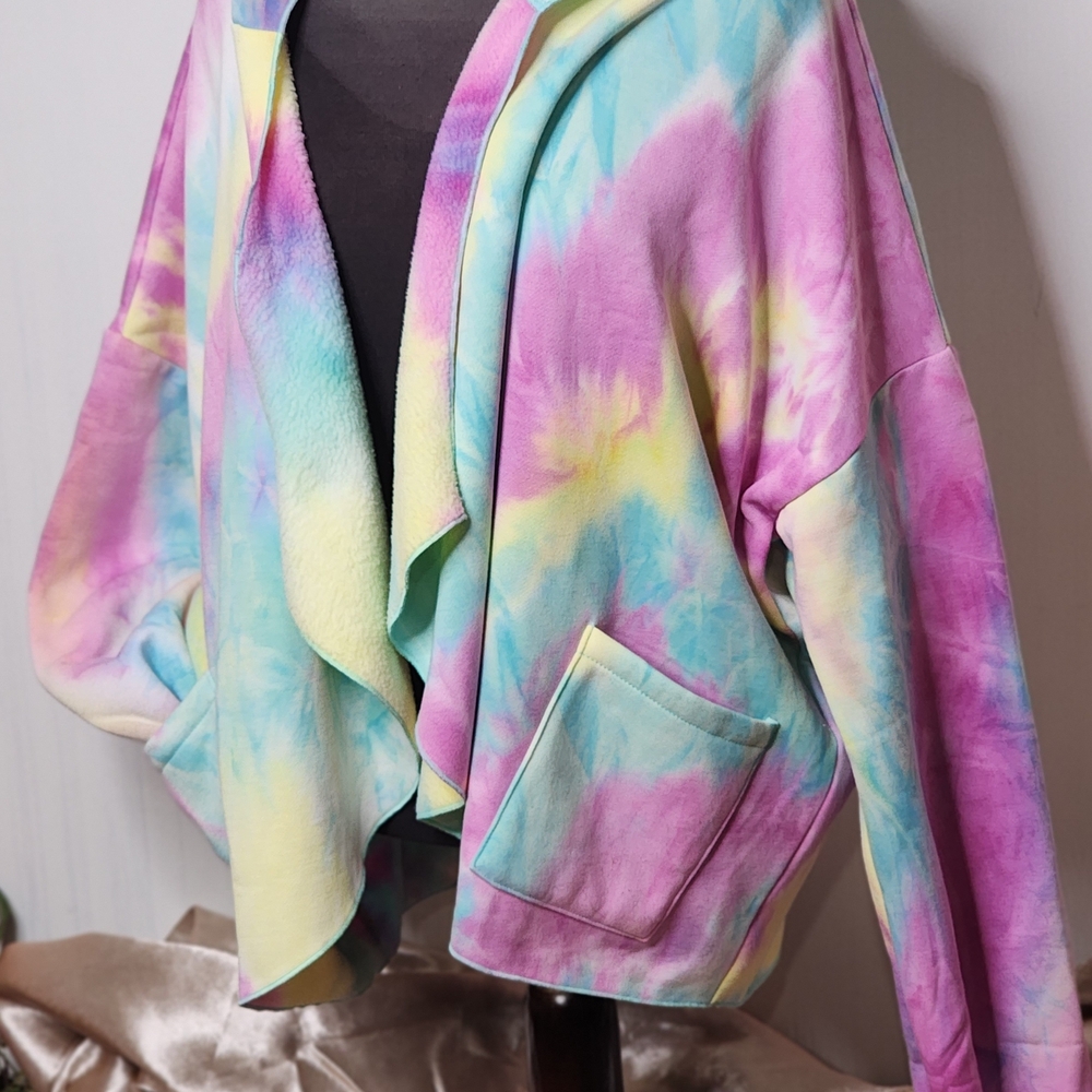 Tie-Dye Women's Sweater - Picture 3 of 7